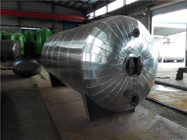 steam accumulator-07.jpg